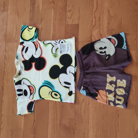 Super cute boys matching sets - Picture 4 of 7